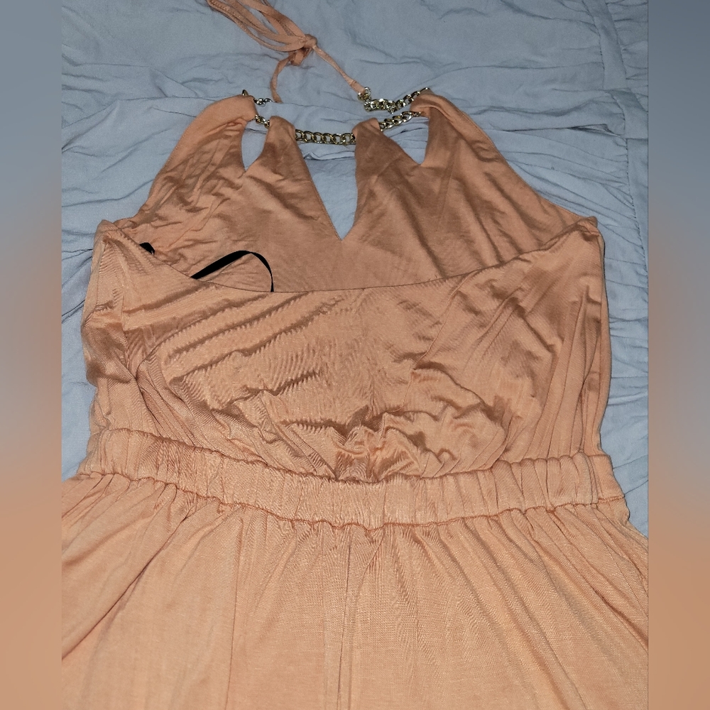 Halter dress - Picture 4 of 4